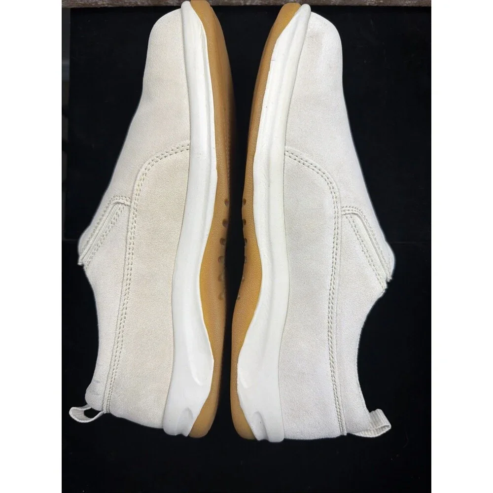 Lands' End Women's Cream Suede Slip On Sneakers/Shoes Sz 7.5 NWOB
